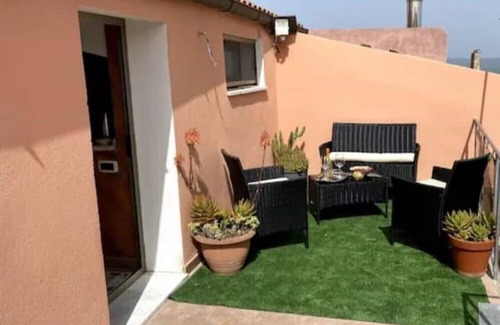 Nulvi Apartment | Charming penthouse in hamlet near the sea