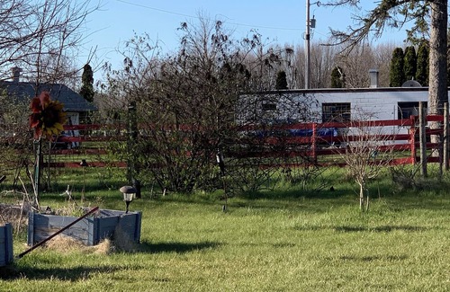 Stevensville House | Charming pet friendly renovated barn with backyard, in Stevensville