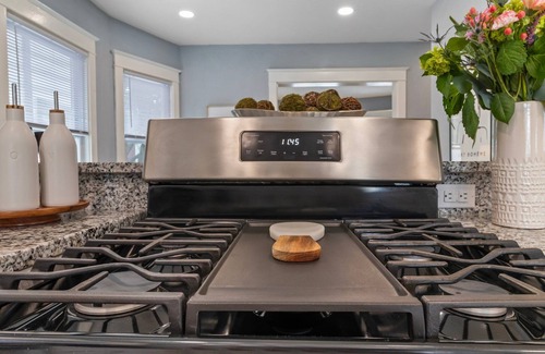 Milwaukee House | Charming Pet-Friendly 3-BR Home, Backyard, Firepit, A/C, Centrally Located