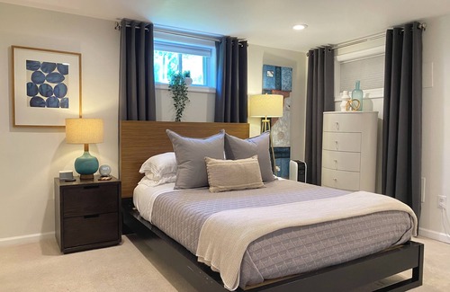 Fort Totten Bed & Breakfast | Charming Petworth Retreat - near metro, free parking included