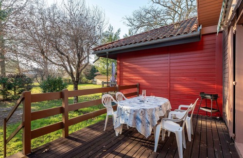 Sanguinet House | Charming Pine Chalet - 4 Guests - Near Sanguinet Lake - Cleaning Included
