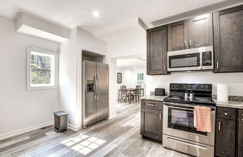 Millvale House | Charming Pittsburgh Home - Walk to Riverfront!