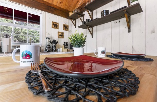 Pocono Summit Cabin | Charming Poconos Cabin, 2BR w/Game Room! Pet Friendly