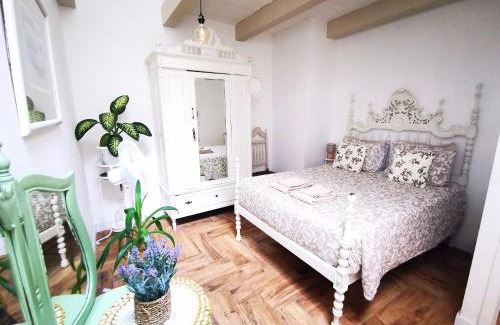 Portimao City Centre Apartment | Charming Portuguese style apartment, for rent "Vida à Portuguesa", "Gaivota" Alojamento Local