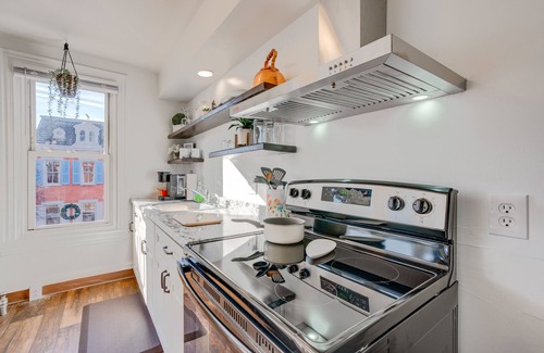Pottstown Apartment | Charming Pottstown Apartment - Walk to Town!