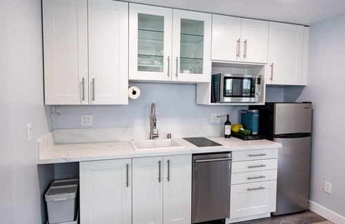 Bay Park Apartment | Charming Private Mission Bay Studio 1