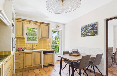 Paradou House | Charming Provencal House with Pool Near Village – Sleeps 8, Perfect for Summer!