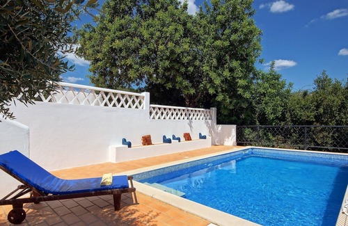 Sao Bras de Alportel Cottage | Charming 2 Bed Cottage with Private Pool and Wonderful Roof Terrace