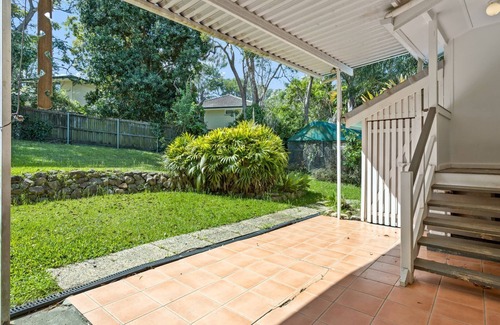 Stafford Heights House | Charming Queenslander Getaway