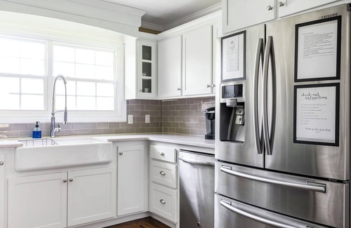 Joplin House | Charming Rancher, Close to Everything!