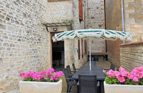 Ferriere-et-Lafolie Cottage | Charming Restored House, Close to Amenities with Enclosed Yard and Modern Comforts