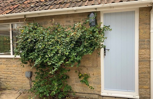 Ilminster Apartment | Charming remodeled studio in quaint Somerset village minutes from the A30