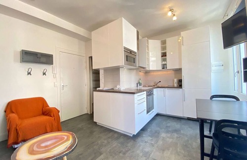 La Baule-Escoublac Apartment | Charming Renovated Studio, Sleeps 4, Near Beach and Market