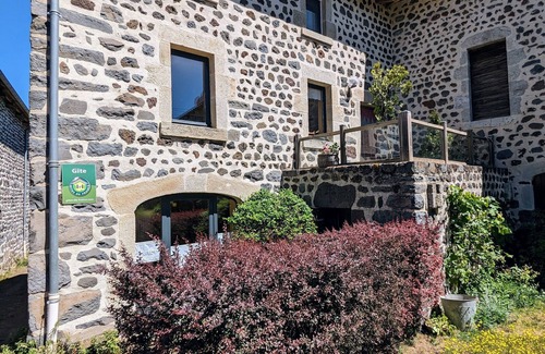 Le Brignon Cottage | Charming Restored Farmhouse Near Nature with Fireplace, Terrace, and Baby Equipment