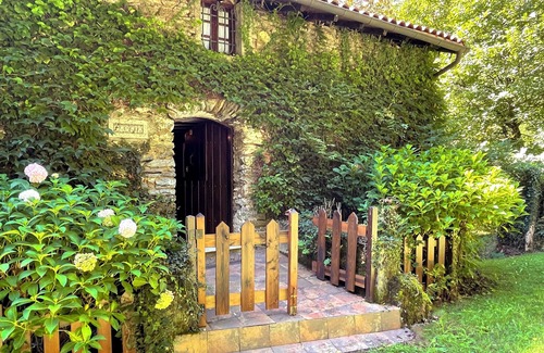 Arantza House | Charming restored traditional Navarrese farmhouse from 1800, in the Baztan region.