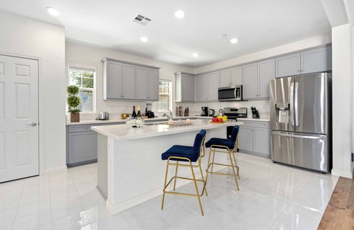 Chino House | Charming Retreat on Brahman Lane: Your Ideal Getaway Awaits Here Today! #41511