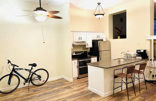 Hyde Square House | Charming room in a 2-bedroom townhome with AC, WiFi in fantastic central Boston