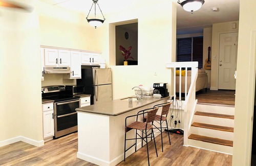 Hyde Square House | Charming room in a 2-bedroom townhome with AC, WiFi in fantastic central Boston
