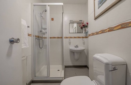 Fort William Hotel | Charming Room Near Ben Nevis – Ideal for Hiking & Scenic Adventures