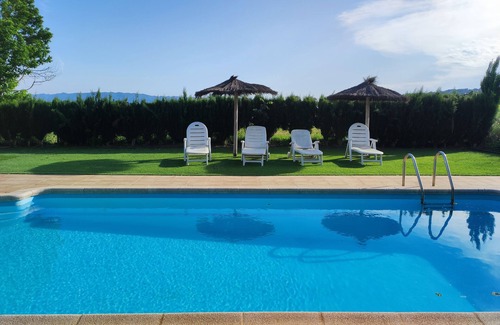 Casavells Cottage | Charming Rural Accommodation