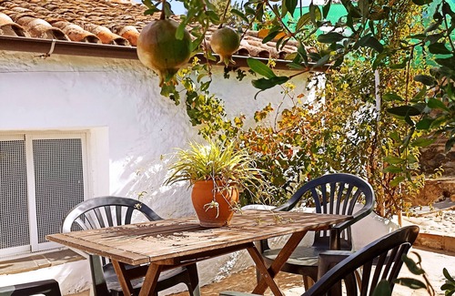 Fuentes de Leon Cottage | Charming Rural House in Fuentes de León. Culture, nature, fun.