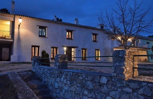 Valdetortola House | Charming rural house with swimming pool for groups in Cuenca
