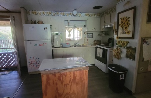 Gordonsville Other | Charming Rustic 2-bedroom farmhouse with WiFi, AC on pristine Plunkett Creek Rd