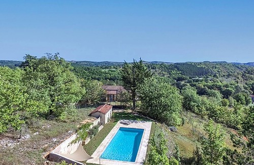 Le Boulve Villa | Charming Rustic Retreat, Private Pool & Panoramic Views of the Beautiful Lot Countryside!