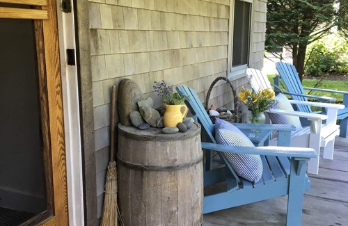 Eel Point House | CHARMING SPACIOUS BUNGALOW NEAR BEACHESnJULY OPENINGS