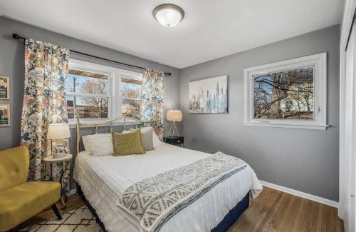 St. Paul House | Charming St Paul Two Bedroom Home