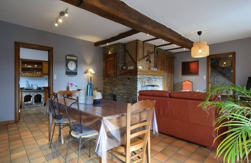 Bastogne House | Charming Stay in Noville