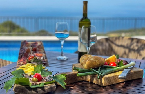 Tucepi House | Charming stone house above Tučepi with pool, sea view, barbecue, wifi