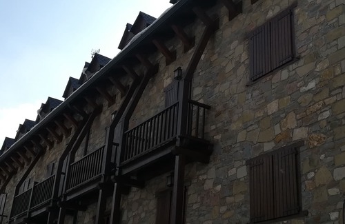 Pla de l'Ermita Apartment | Charming studio with views