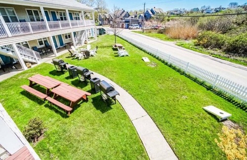 Block Island Apartment | Charming Studio in Island Manor Resort