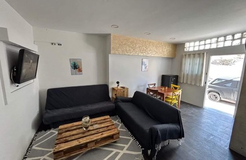 Kheredine Apartment | Charming studio 1 minute from the beach