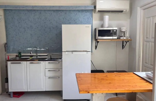 Oranjestad Apartment | Charming Studio #4