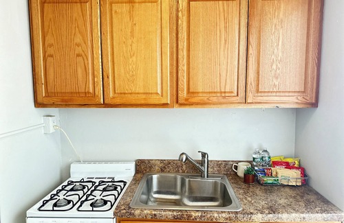 Downtown Apartment | Charming Studio apartment with fitness room, WiFi in marvelous New Haven