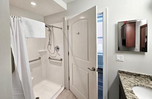 Champaign Apartment | Charming Studio at The Inman - 212