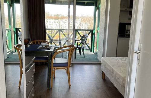 Cambo-les-Bains Apartment | Charming Studio in Central Cambo-les-Bains, Near Spa, Terrace, Parking, Pets Allowed, WiFi