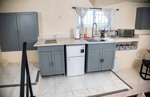 Albion Apartment | Charming studio in enchanting Montego Bay with WiFi, AC