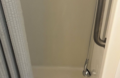 Montpelier Apartment | Charming studio in tranquil Glenn Dale with WiFi, AC