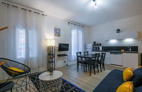 Les Grands Carmes Apartment | Charming studio located in the Panier district