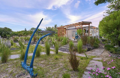 Pointe Aux Sables Apartment | Charming studio with WiFi and AC in enchanting Pointe au Sable
