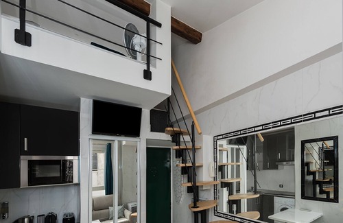 8th Arrondissement Apartment | Charming studio near Champs-Élysées