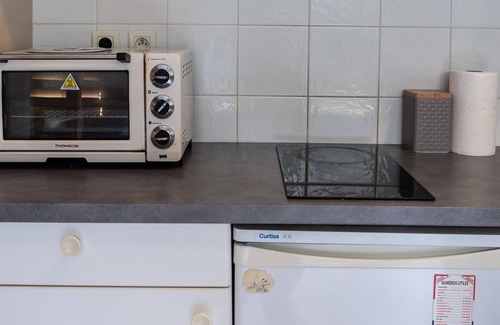 Yves Farge - Le Fleuve Apartment | Charming Studio Near Jean Macé