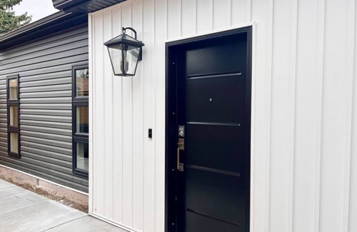 Kitchener House | Charming Studio- Quiet & Private