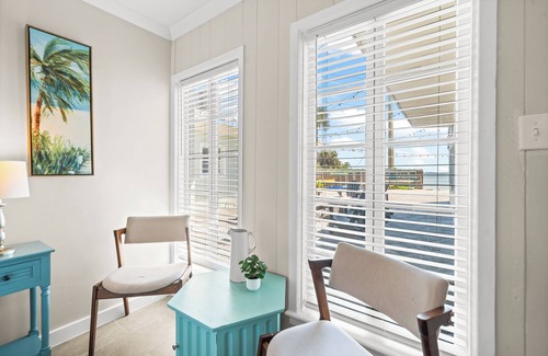 Orlando Beach Condo | Charming Studio Suite- Steps from Private Beach Access, Fire Pit, & BBQ Grills 🌴