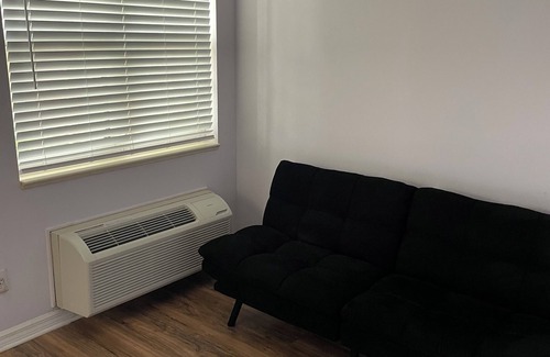 Port Saint Lucie Apartment | Charming studio with WiFi and AC in brilliant Port St. Lucie