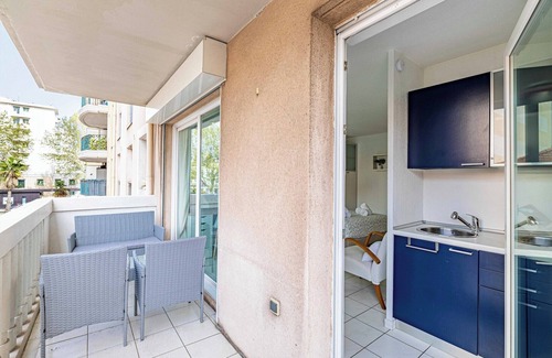 Les Baumettes Apartment | Charming Studio with balcony & pool -Heart of Nice