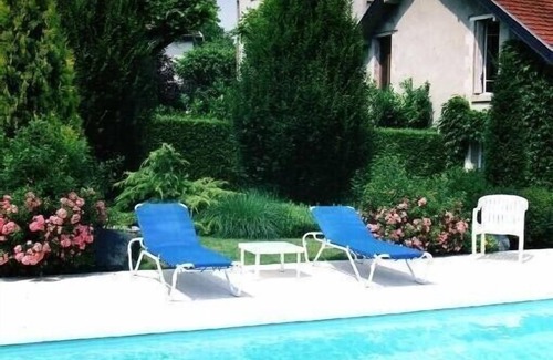 Joinville Apartment | Charming studio with mezzanine. heated swimming pool